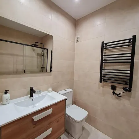 Ayuntamiento Parking Gratis. Auto Check-in. Lägenhet