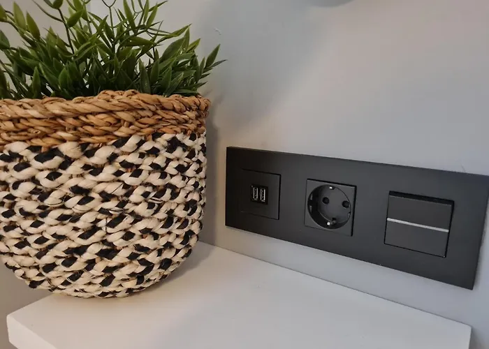 דירה Ayuntamiento Parking Gratis. Auto Check-in.