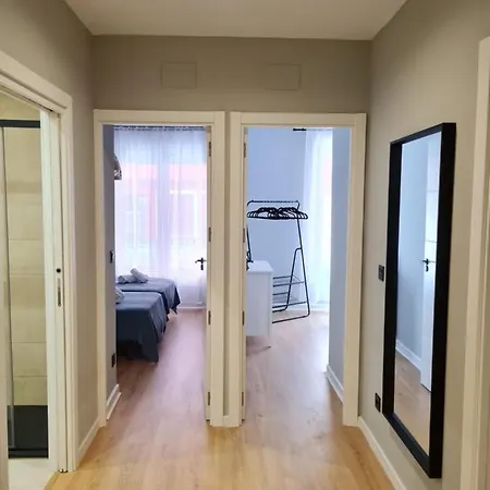 Ayuntamiento Parking Gratis. Auto Check-in.