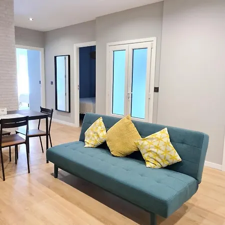 Ayuntamiento Parking Gratis. Auto Check-in. Apartament *